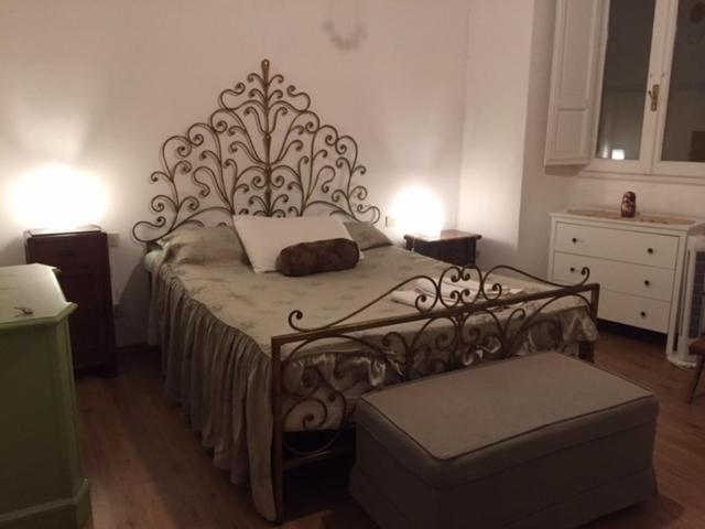 Double Large Room In Santo Spirito Oltrarno Florença Exterior foto